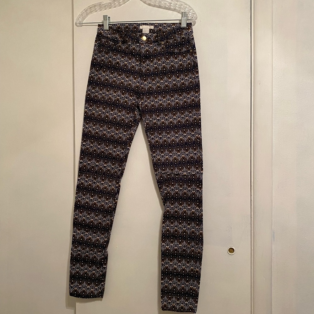 H&M Women’s (4) Black and White Patterned Pleated Leg   w/Stretch Skinny Jeans